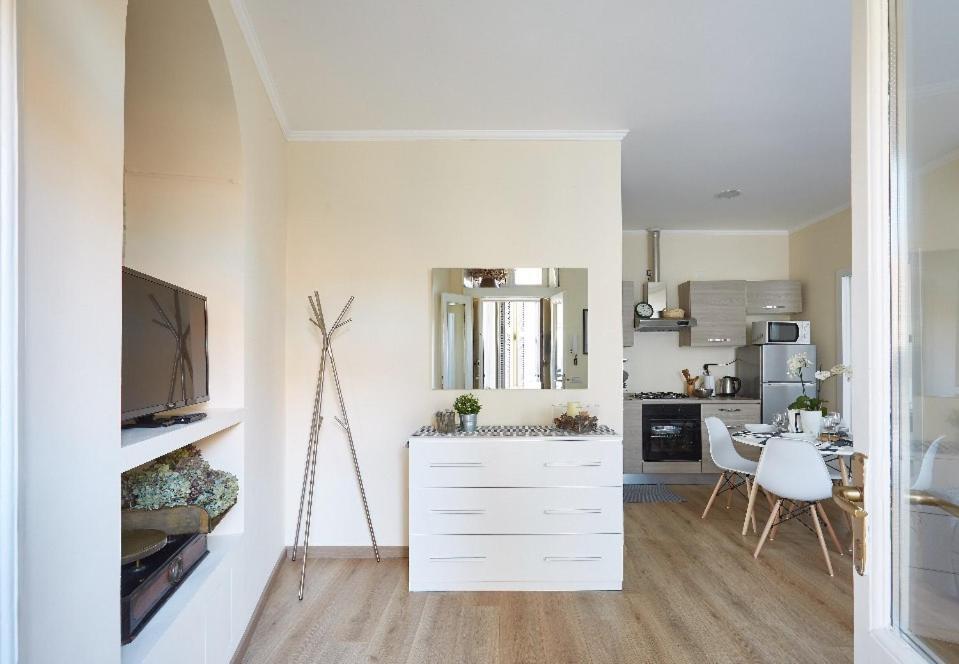Beautiful Bohemian Apartment In Center Conditioned Air Como Exteriör bild
