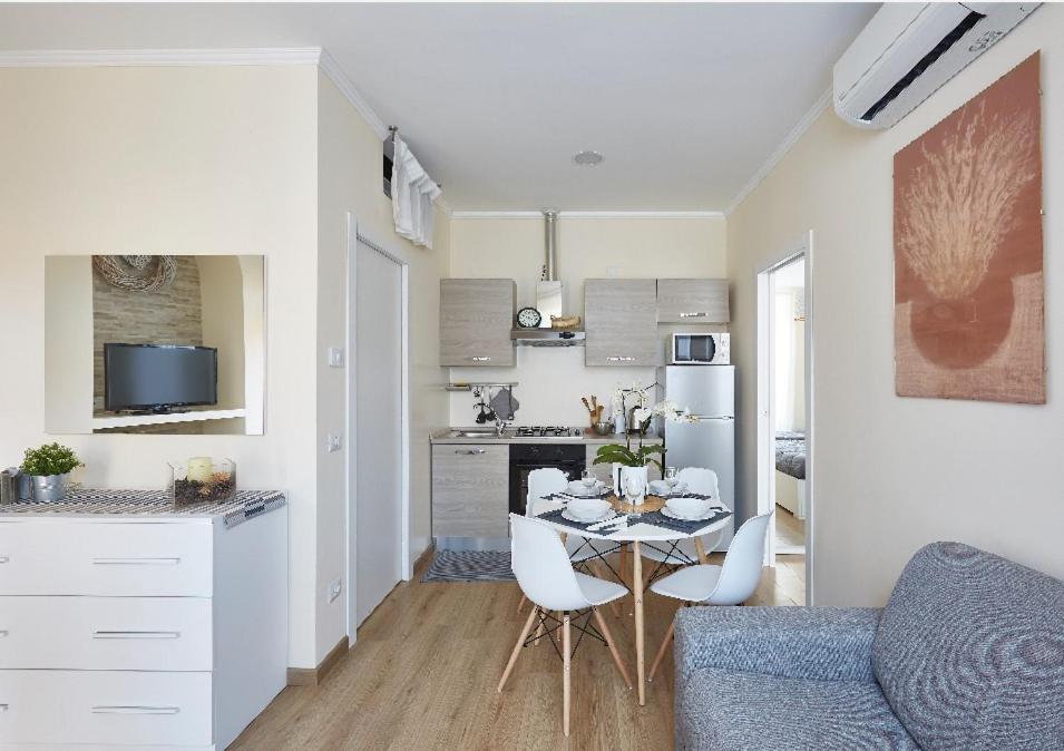 Beautiful Bohemian Apartment In Center Conditioned Air Como Exteriör bild